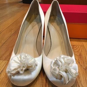 Kate Spade Kelli’s ivory/satin size 7.5 high heels